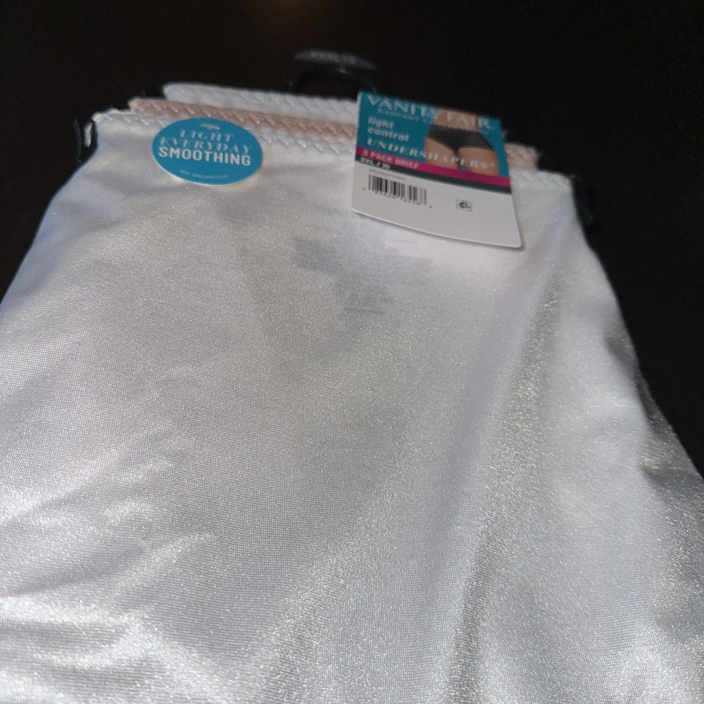 Vanity Fair Radiant Undershapers Brief Underwear 3 Pair Nylon Women 3XL/10 - Picture 4 of 9